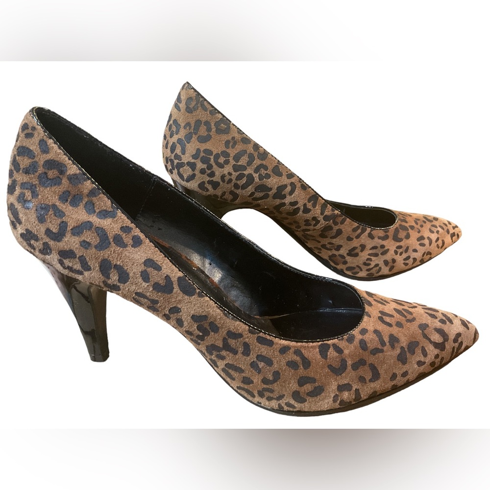Dana Buchanan Katrina Cheetah Heels | Size 10 | Sexy Pointy Toe Pumps